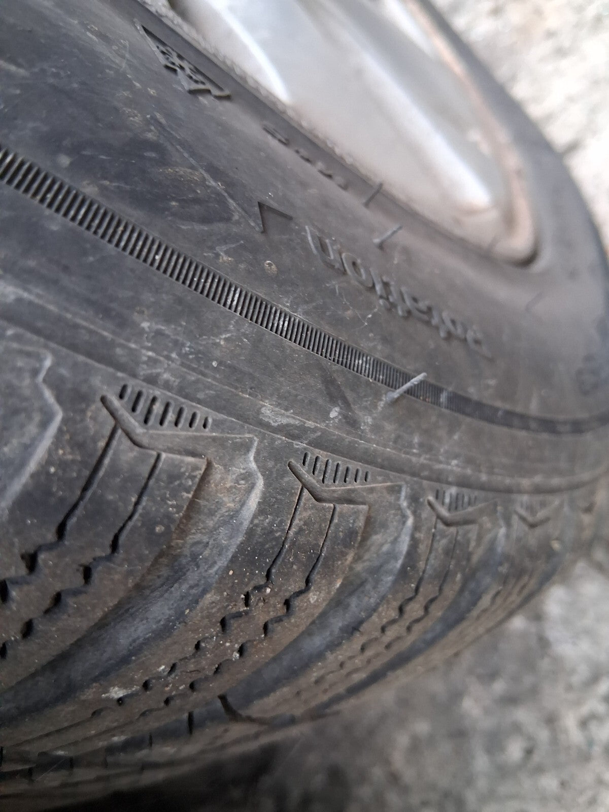 2011 BMW 1 SERIES 16 INCH ALLOY WHEEL WITH TYRE 195/55R16