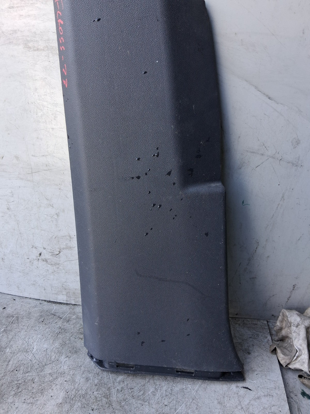 VW VOLKSWAGEN T CROSS 2023 NS PASSENGER SIDE PILLAR TRIM PANEL COVER 2GM867291