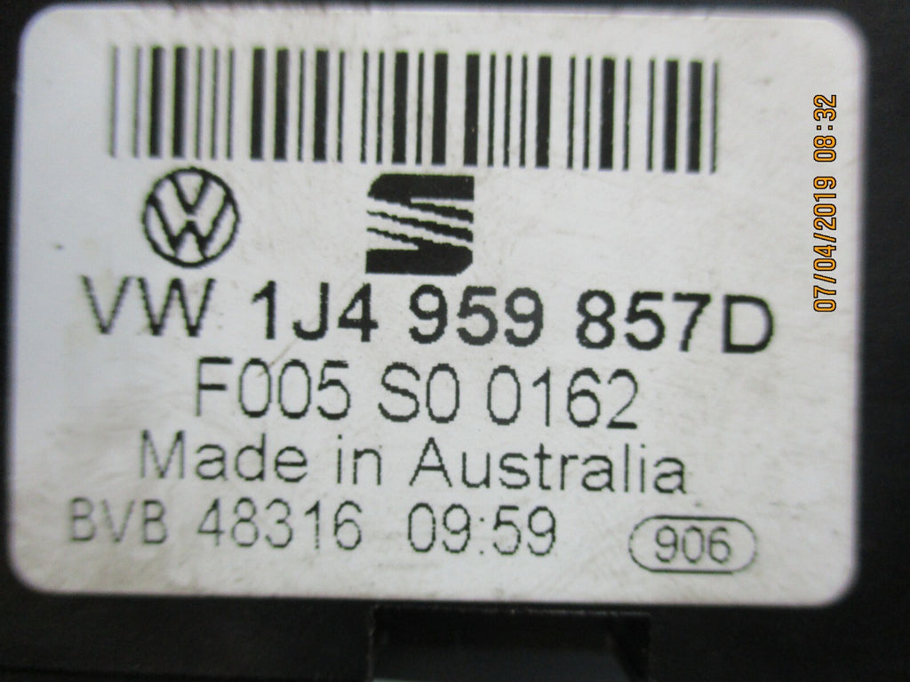VW VOLKSWAGEN BORA 2002 OSF DRIVER FRONT WINDOW SWITCHES 1J4959857D