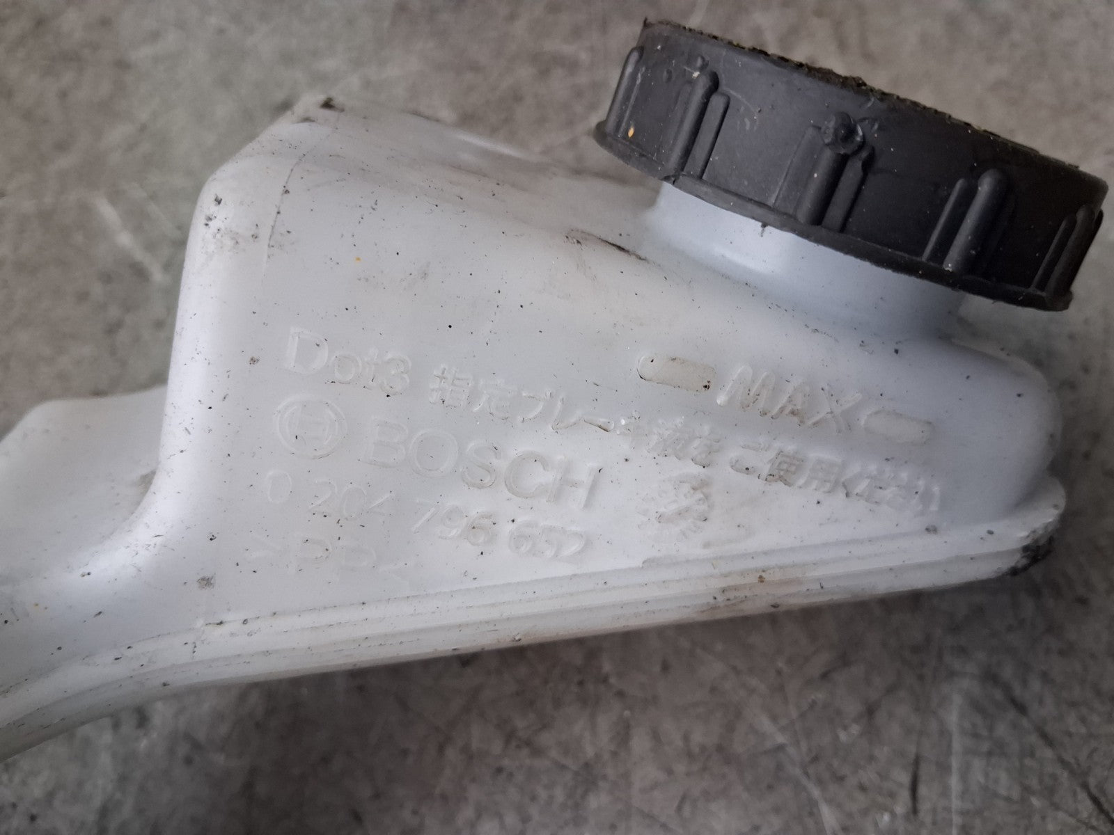 2021 NISSAN QASHQAI J11 1.5 DIESEL BRAKE FLUID SERVO TANK RESERVOIR 0204796652