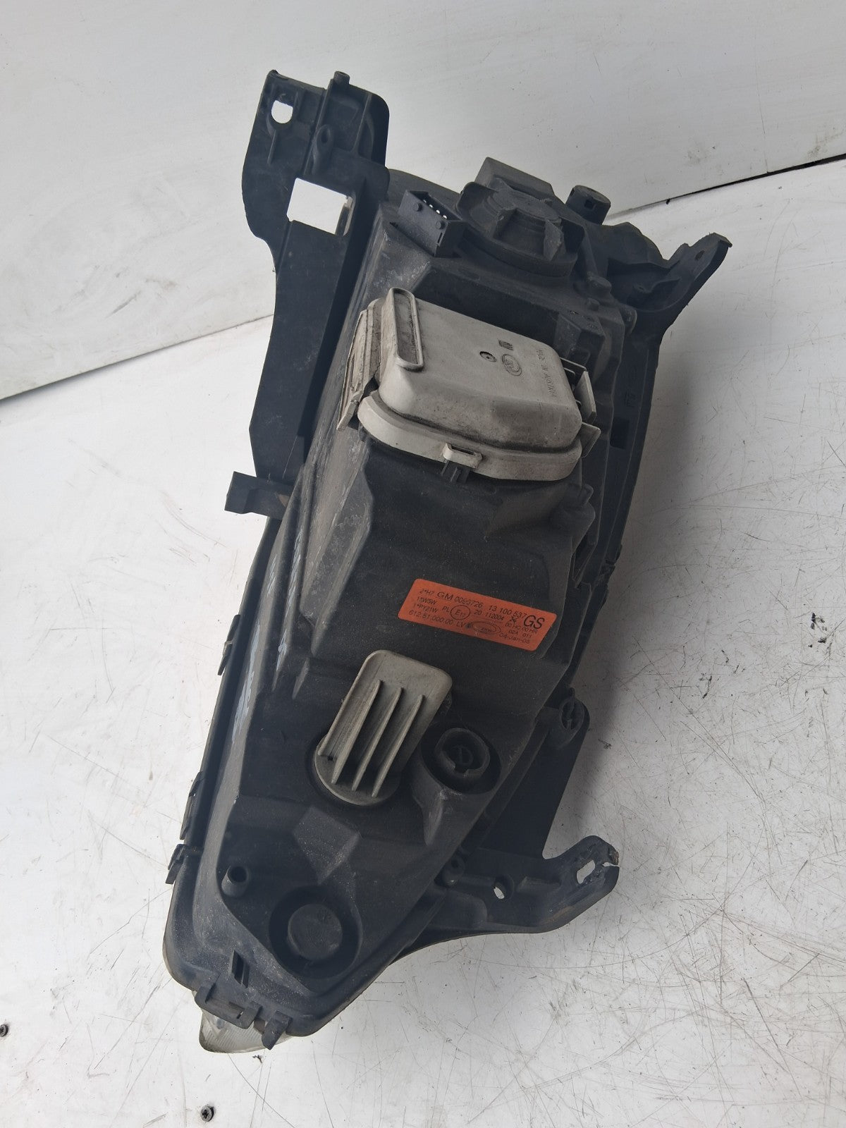 VAUXHALL CORSA C 2005 DRIVER RIGHT OFF SIDE HEADLIGHT 0096726