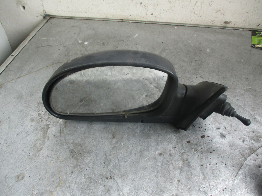 HYUNDAI LANTRA J2 (MK2) NS PASSENGER SIDE MANUAL WING MIRROR BLACK