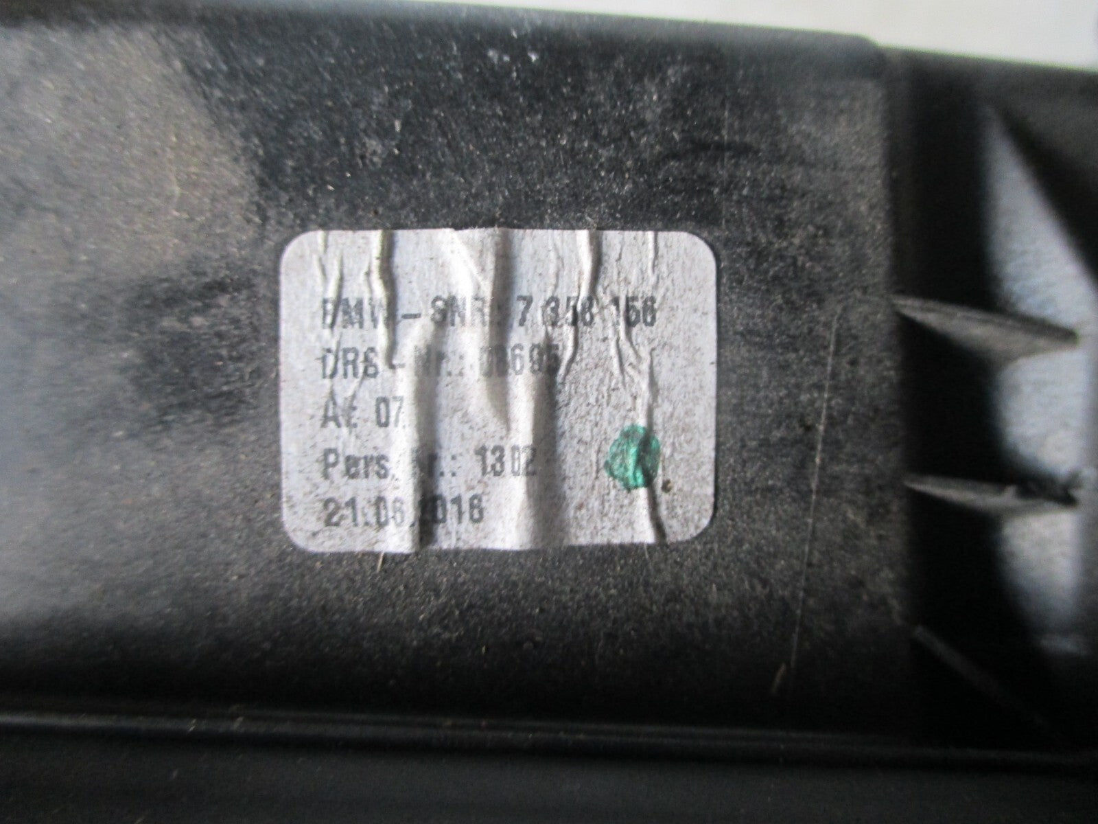 BMW MINI CLUBMAN F54 2016 FUEL FILLER FLAP WHITE 7358156