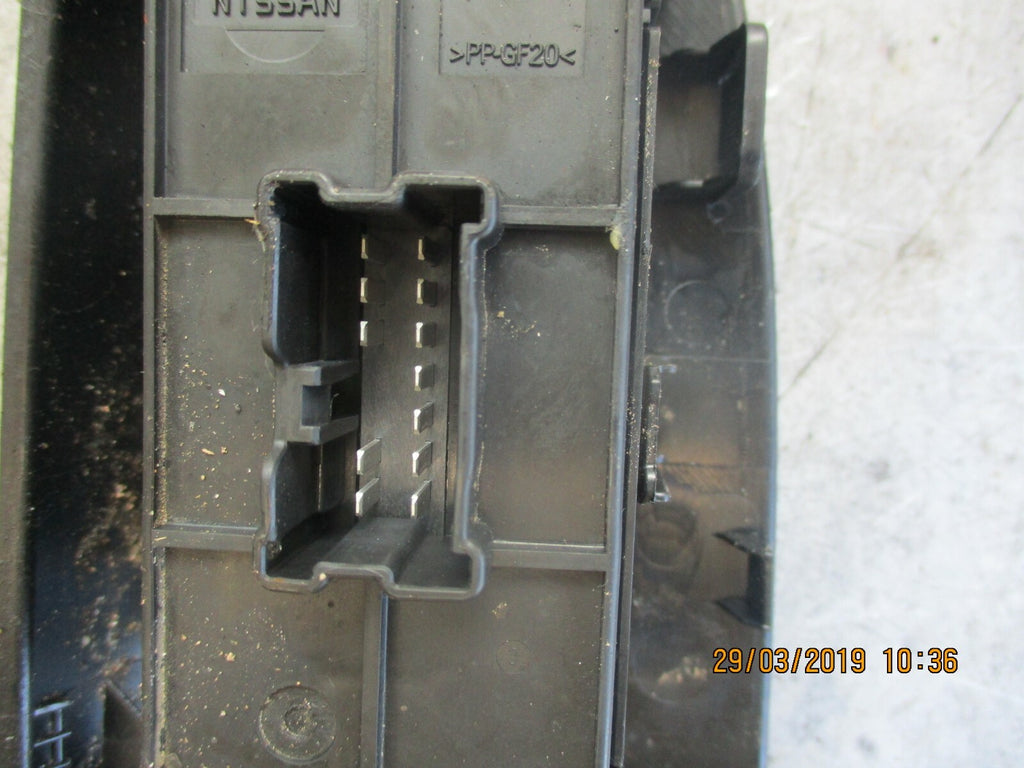 NISSAN JUKE OSF DRIVER SIDE FRONT WINDOW CONTROL SWITCH PANEL 254111KA5A