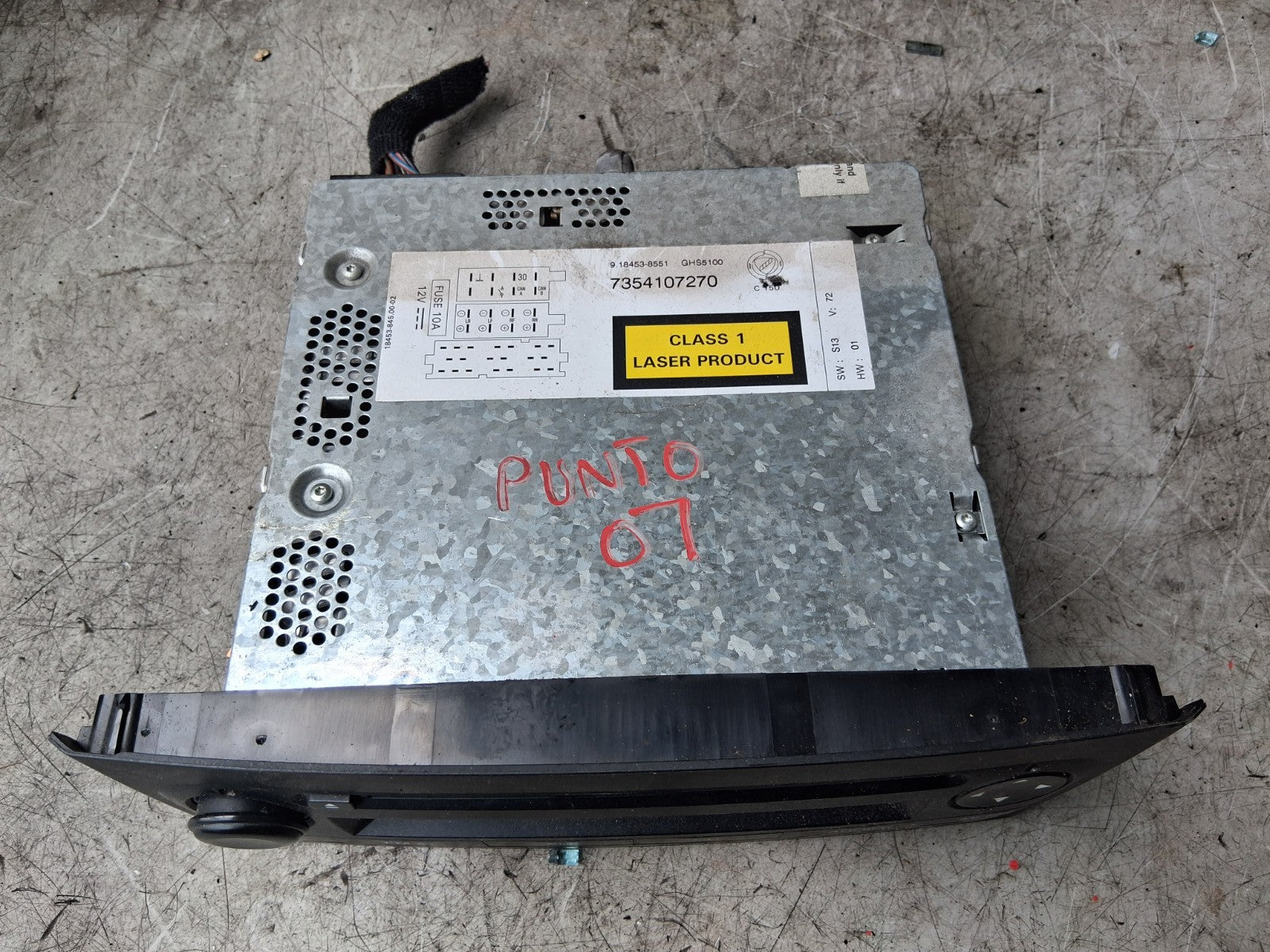 2007 FIAT GRANDE PUNTO RADIO CD PLAYER STEREO HEAD UNIT 7354107270 NO CODE