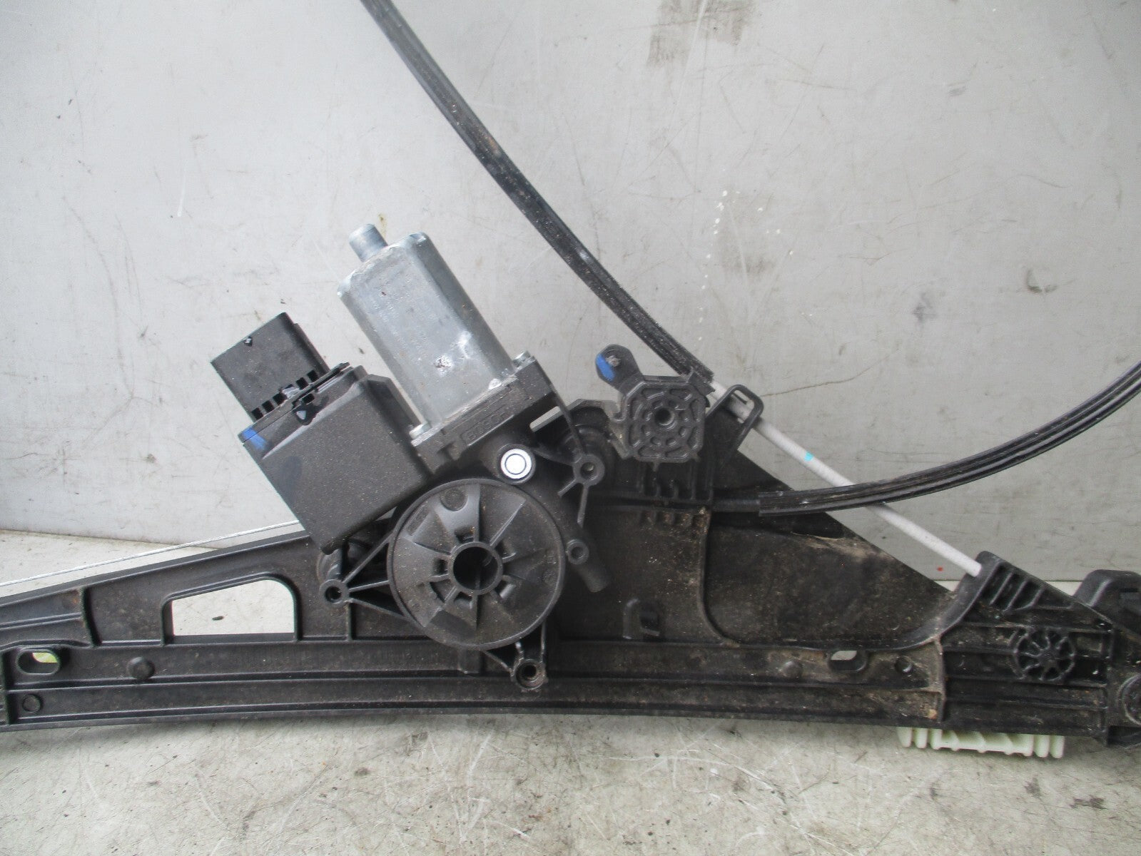 2023 VAUXHALL GRANDLAND NSF PASSENGER SIDE FRONT DOOR WINDOW REGULATOR 984018088