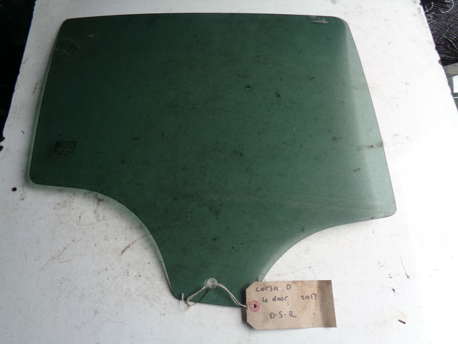 VAUXHALL CORSA D 2013 OSR DRIVER SIDE REAR DOOR WINDOW GLASS