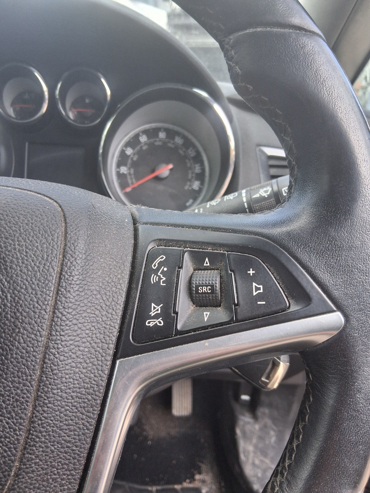 2013 VAUXHALL ASTRA J ESTATE MULTIFUNCTIONAL STEERING WHEEL WITHOUT AIRBAG