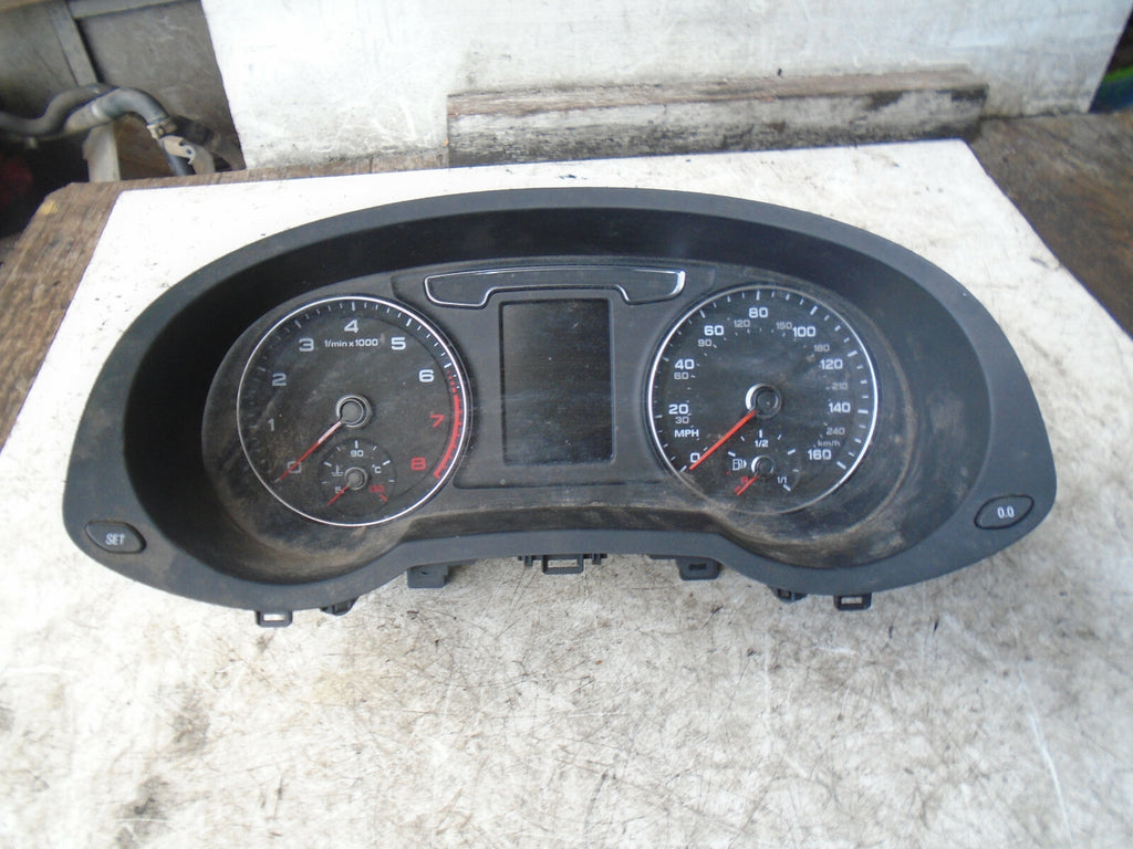 AUDI Q3 2017 1.4 PETROL SPEEDOMETER INSTRUMENT CLUSTER 8U0920980H