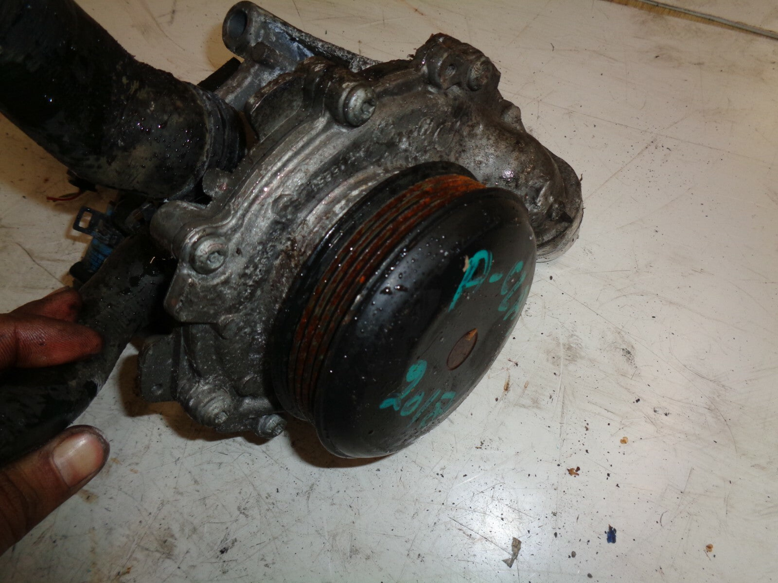 MERCEDES A CLASS A180 2017 W176 2.0 CDI COOLING WATER PUMP A6512004300