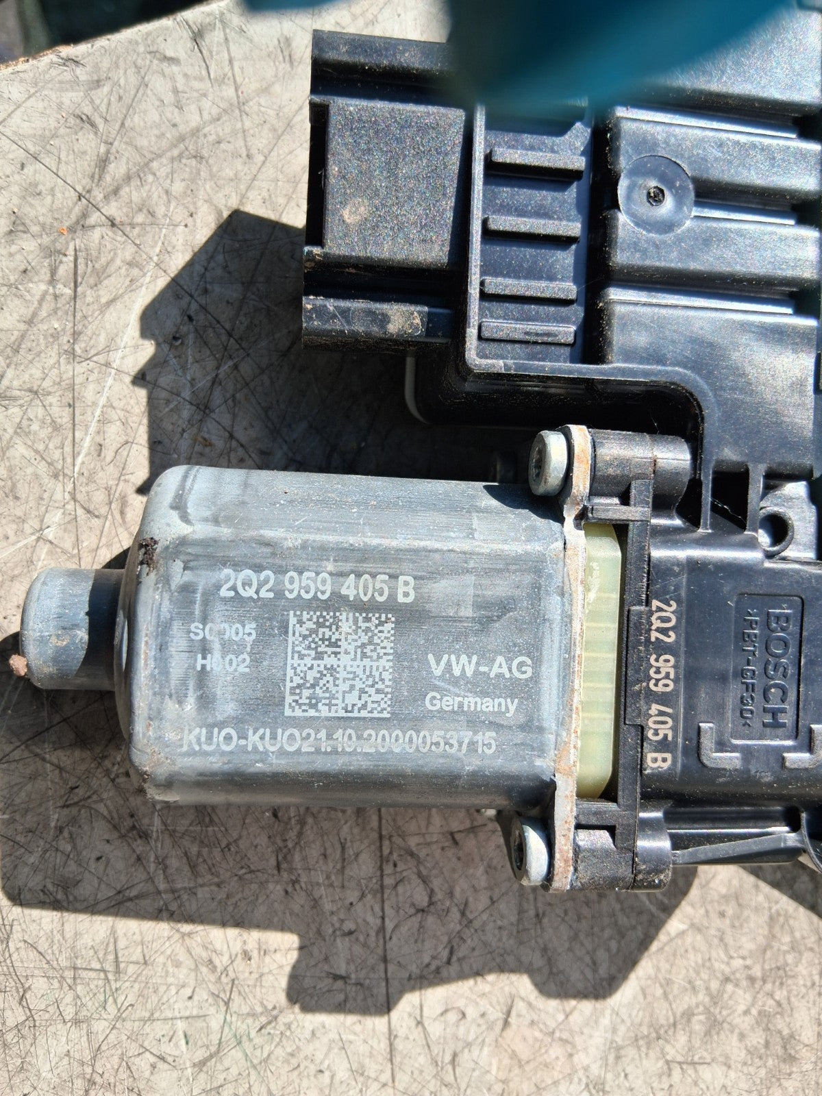 2021 SCALA WINDOW MOTOR & REGULATOR 2Q2959405B