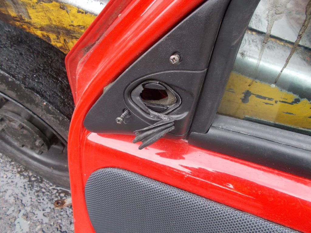 2002 FIAT SEICENTO MICHAEL SCHUMACHER OS DRIVERS SIDE FRONT DOOR RED 199/A