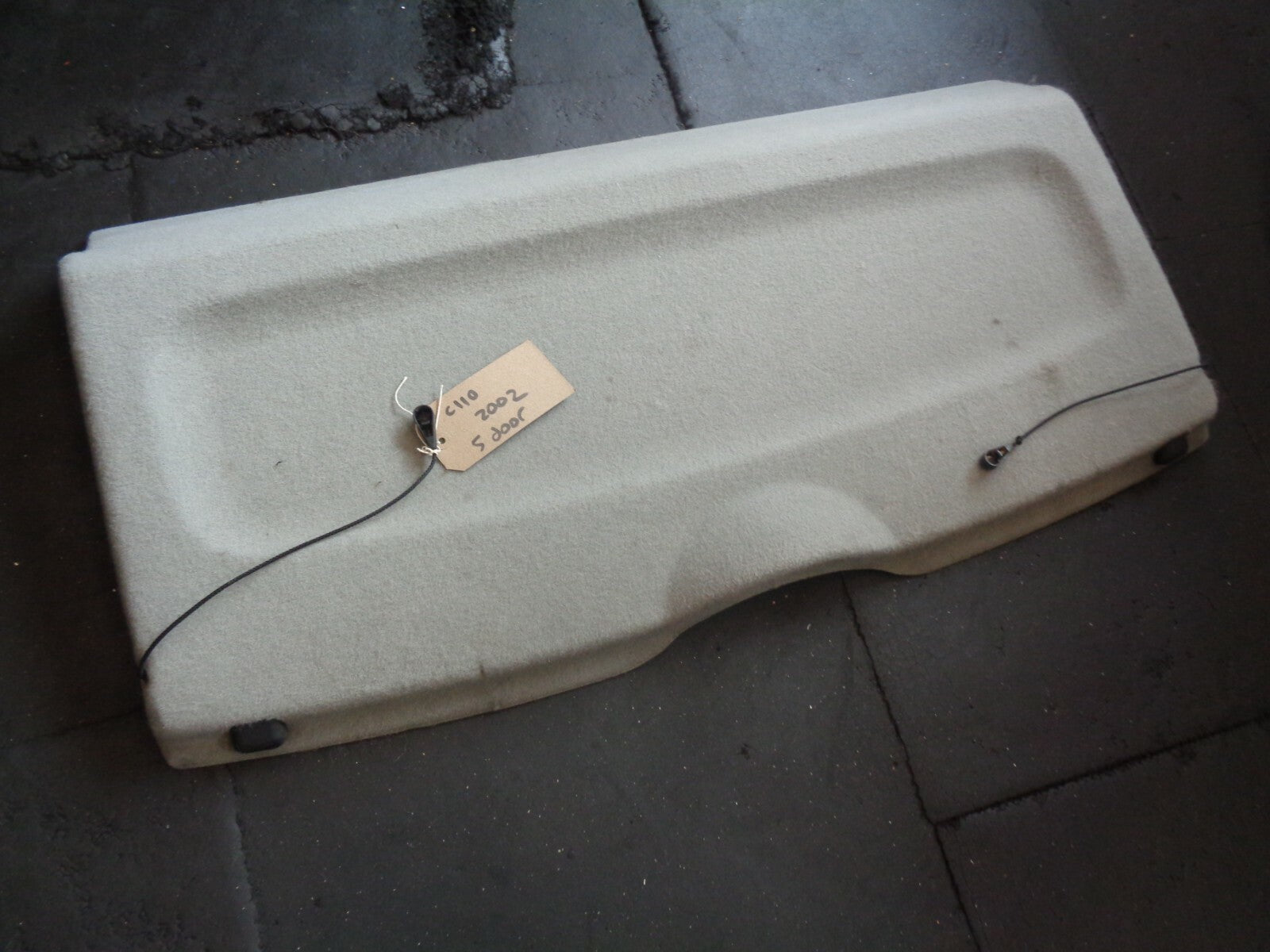 RENAULT CLIO MK2 2002 5 DOORS REAR TAILGATE BOOT PARCEL SHELF LIGHT GREY