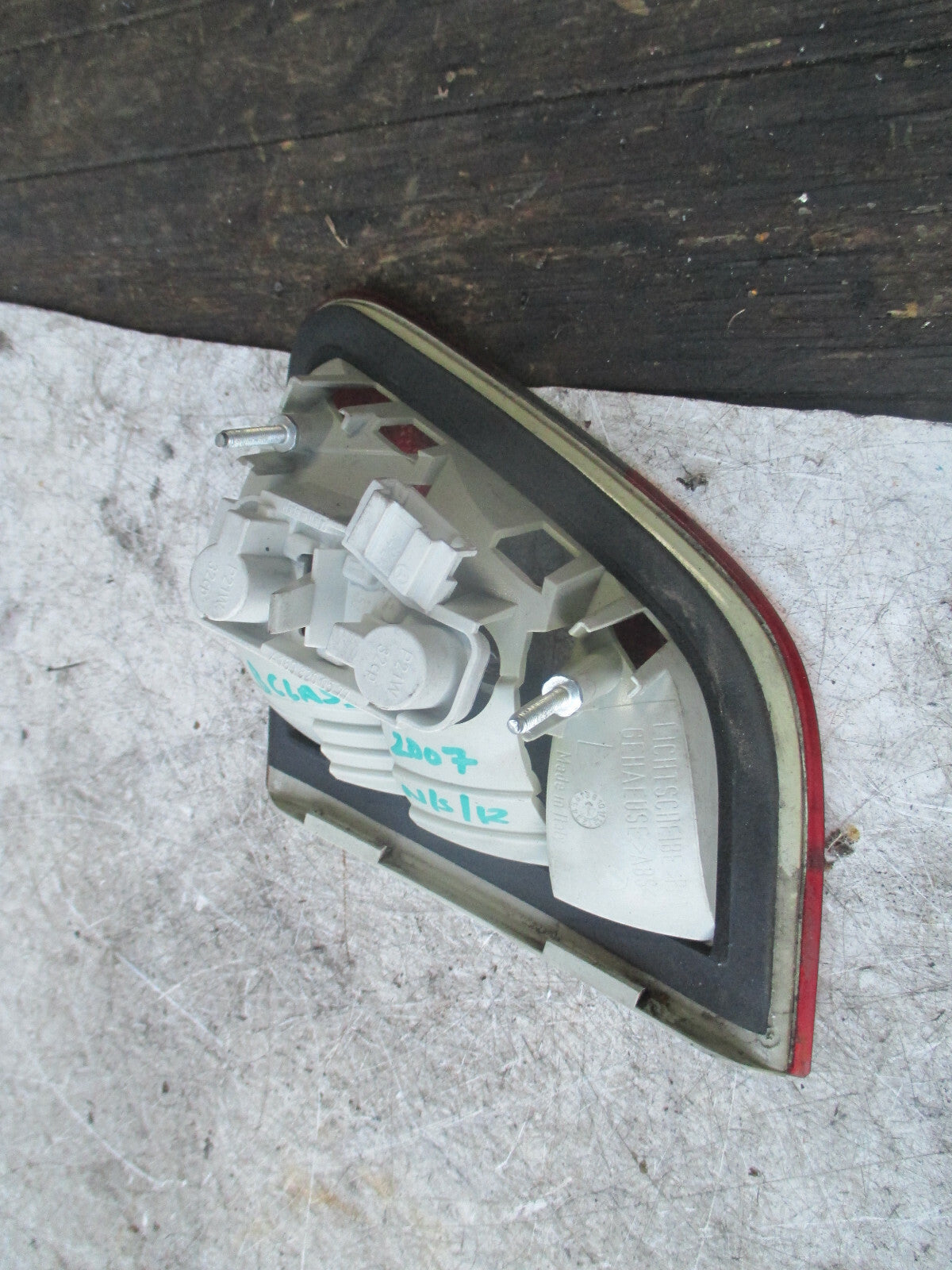 MERCEDES B CLASS W245 2007 NSR PASSENGER SIDE REAR INNER TAIL LIGHT