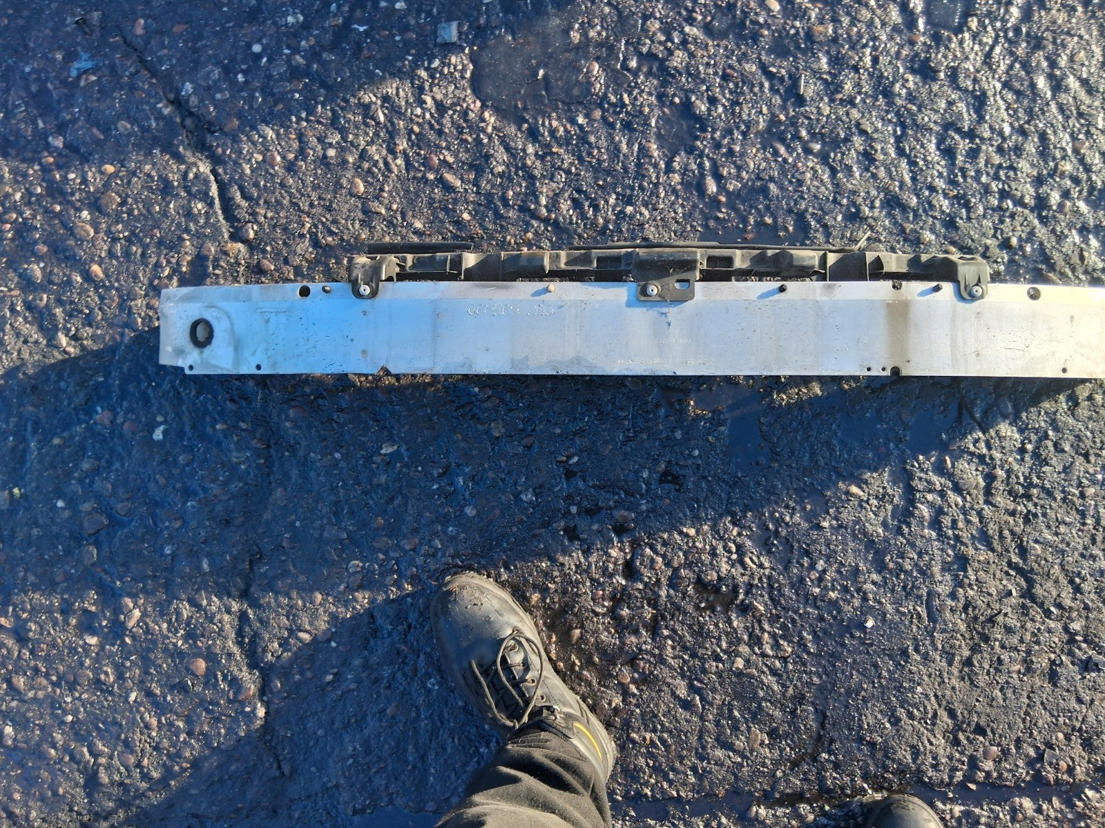 VAUXHALL ASTRA H 2006 FRONT BUMPER CRASH REINFORCEMENT BAR 24460537