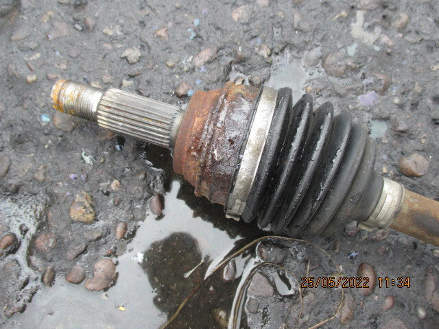 FORD FIESTA MK7 2017 1.2 PETROL OSF DRIVER SIDE FRONT DRIVESHAFT 8V513B436AAF