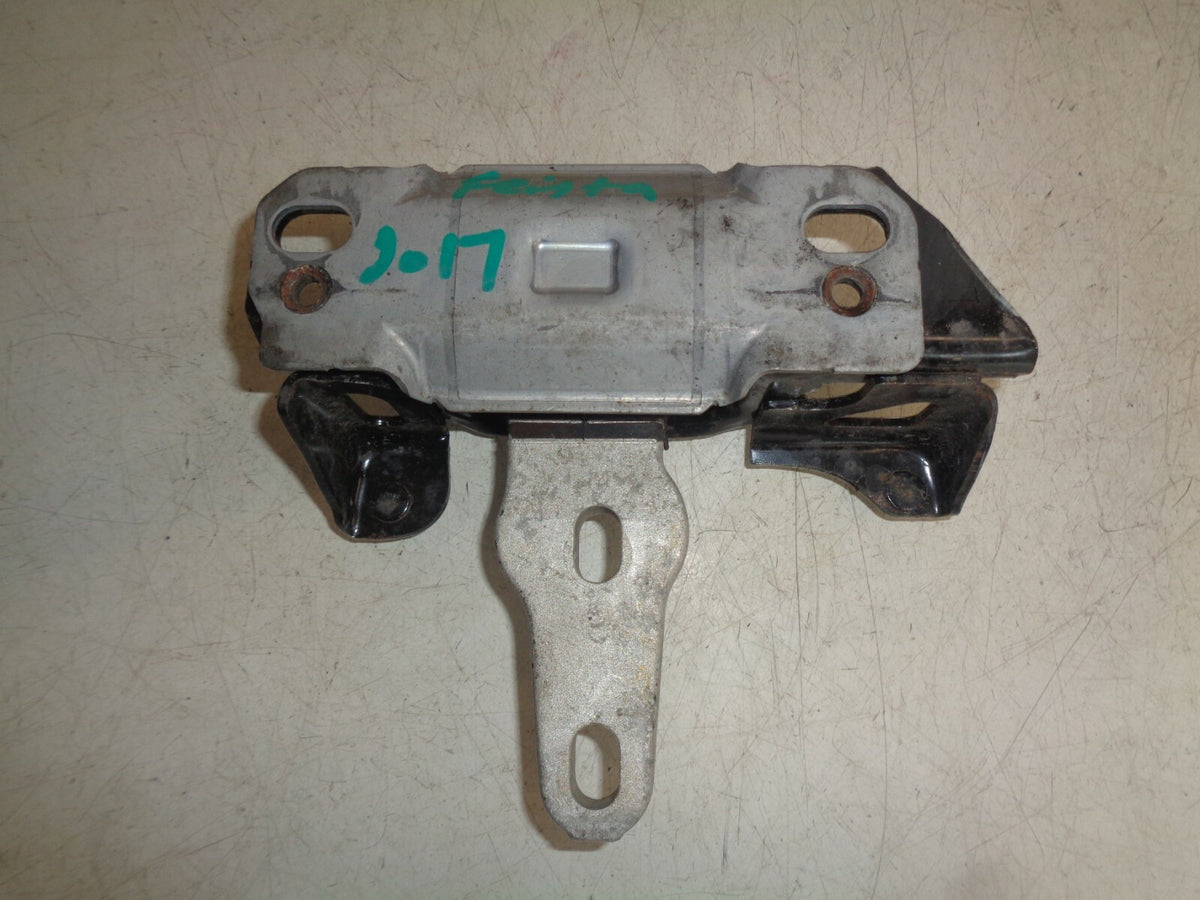 FORD FIESTA MK7 2017 ENGINE MOUNTING & TRANSMISSION MOUNTING 8V517M212AE