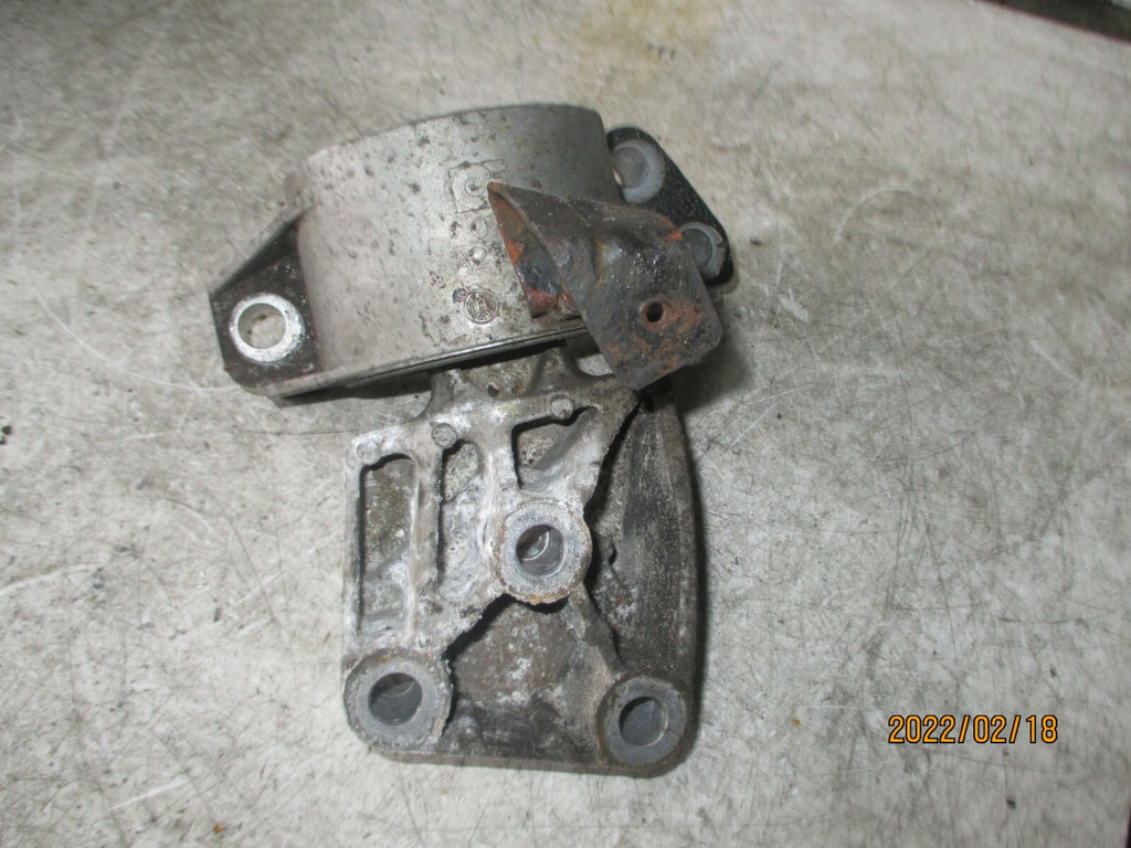 VAUXHALL COMBO D 2014 1.3 DIESEL ENGINE MOUNT 00517991100