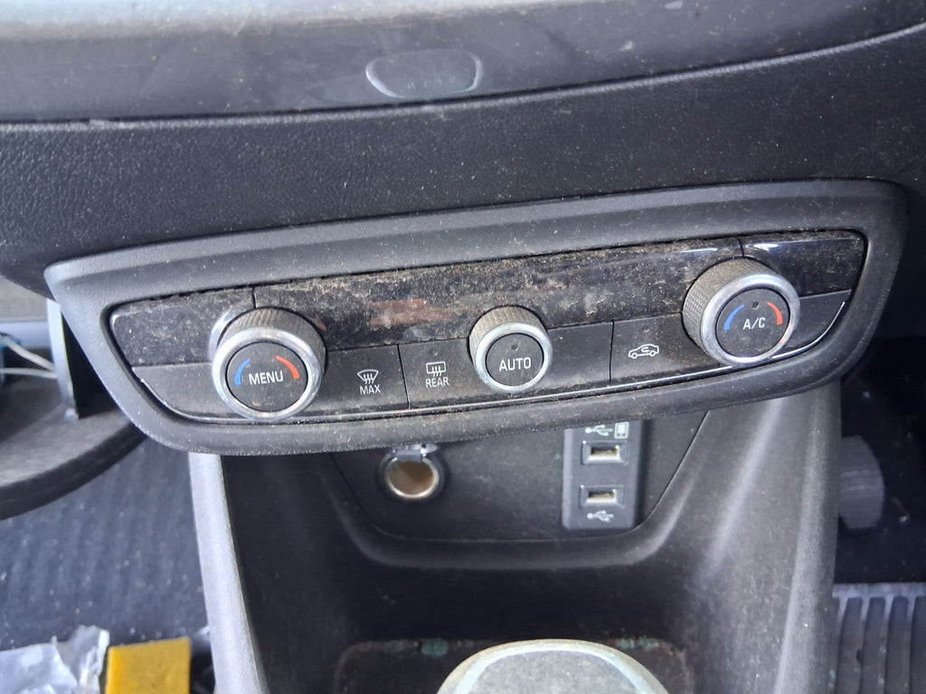2022 VAUXHALL CROSSLAND AC HEATER CLIMATE CONTROL SWITCH PANEL