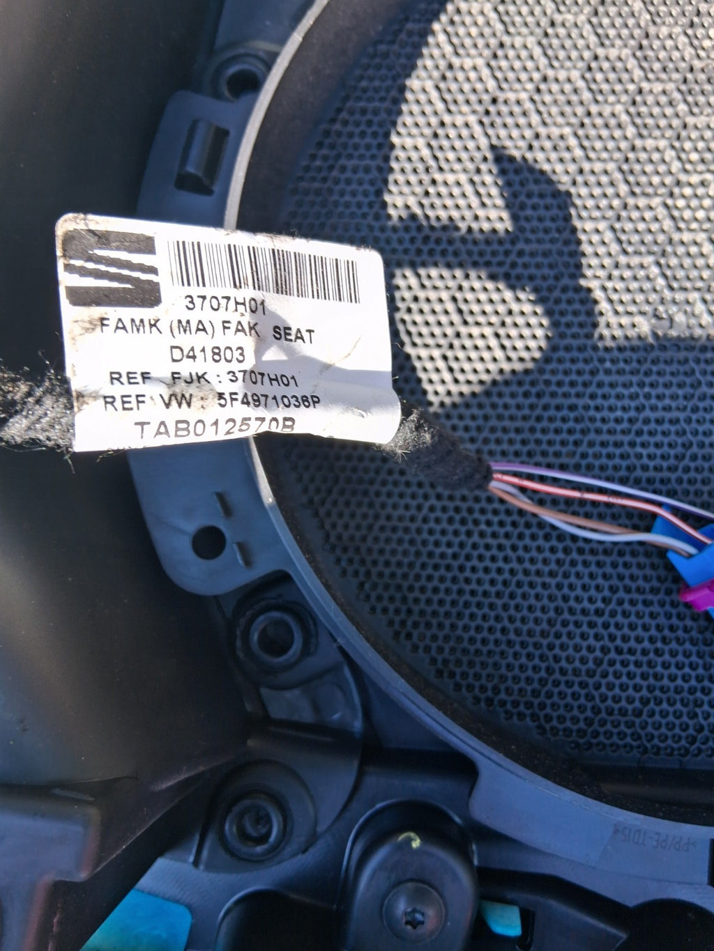 SEAT LEON MK3 NSF NEAR LEFT FRONT PASSENGER DOOR CARD 5f4867211c