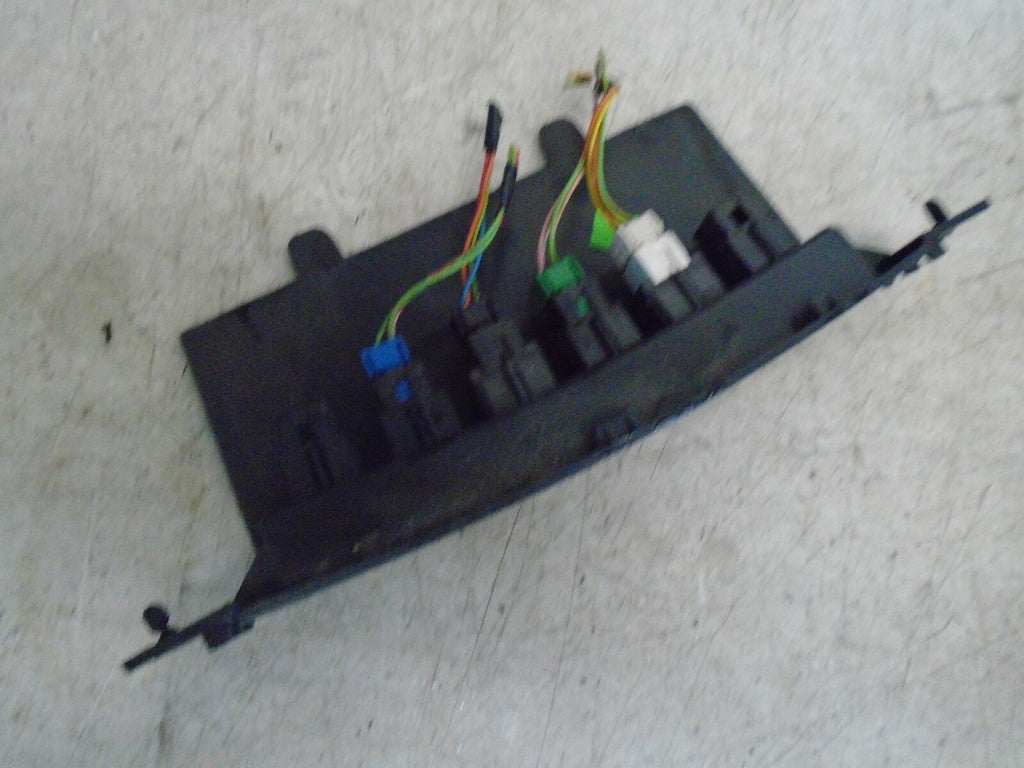 PEUGEOT 207 2007 CENTRE CONSOLE LOCK BUTTON SWITCH PANEL 9654374077