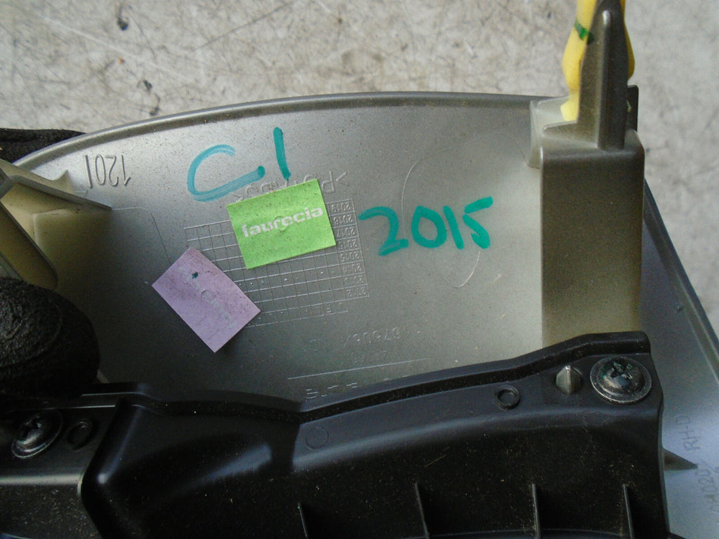 CITROEN C1 2015 MK2 DRIVER SIDE HEATER OFF SIDE VENT TRIM 550110H020