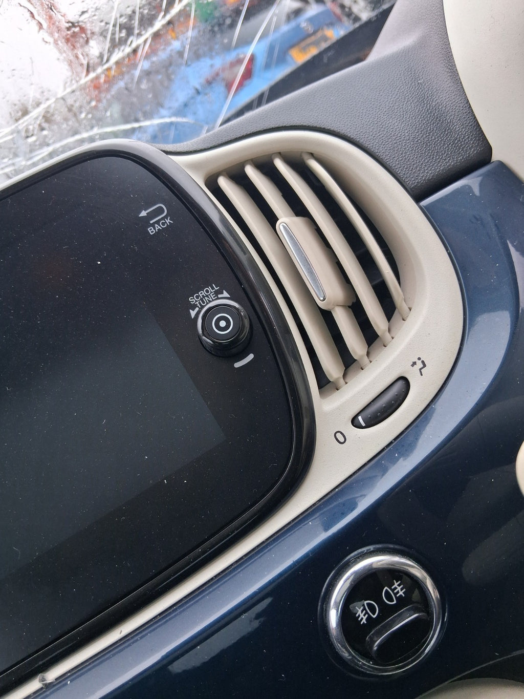 2023 FIAT 500 MHEV FRONT DASHBOARD CENTRE AIR VENTS PAIR