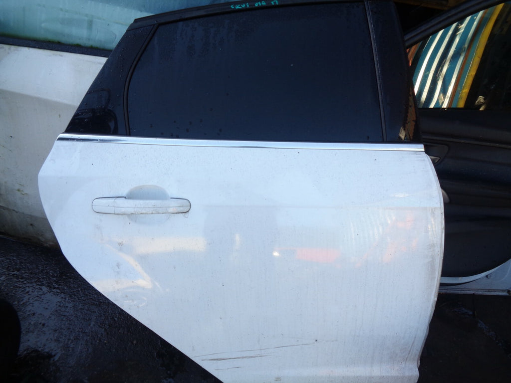 FORD FOCUS MK3 2017 OSR DRIVER SIDE REAR COMPLETE DOOR WHITE