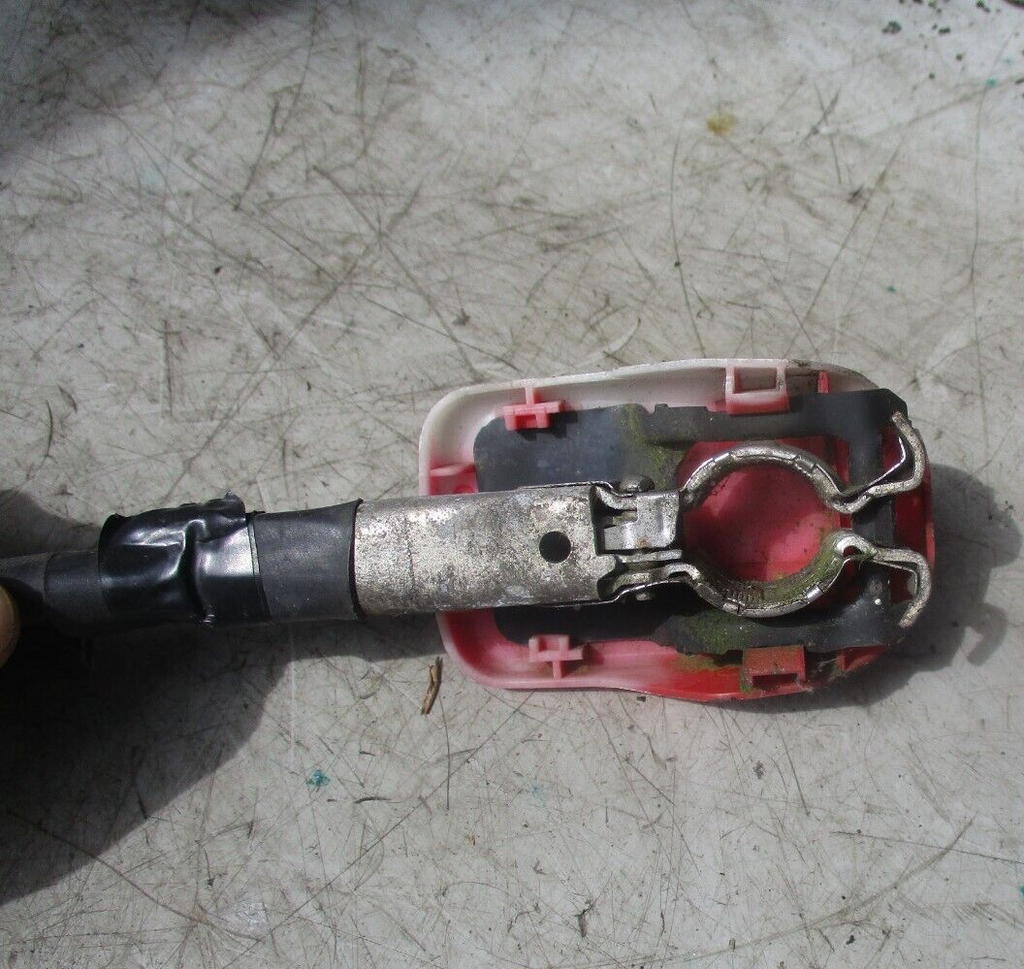 2014 PEUGEOT 306 BATTERY CLAMP COVER 9807896180