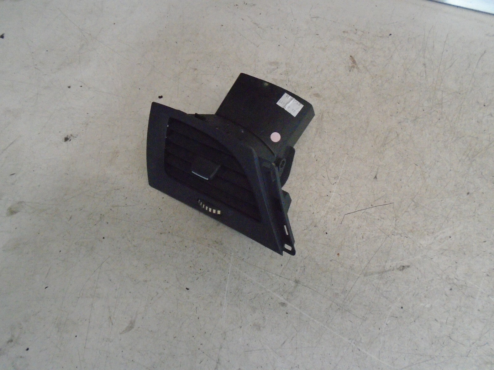 RENAULT MEGANE 2015 MK3 NS PASSEGER SIDE AIR VENT