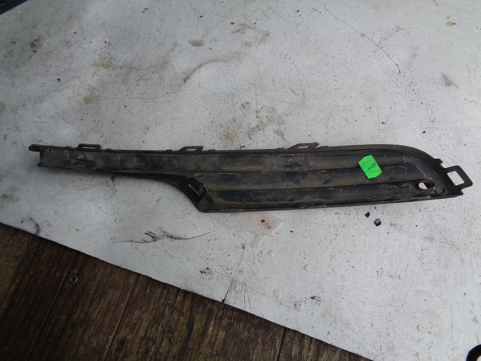 VW VOLKSWAGEN GOLF MK7 2015 OFF SIDE NEAR SIDE FRONT TRIM PANEL PAIR