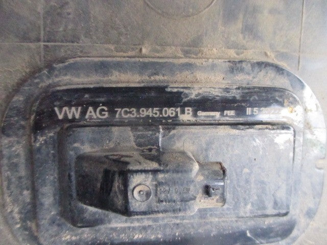 2022 VW VOLKSWAGEN CRAFTER NSR PASSENGER SIDE REAR MOULDING TRIM 7C3945061B