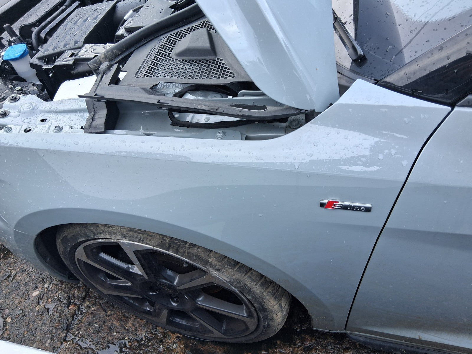 2025 AUDI A1 S LINE MK2 GB NSF PASSENGER SIDE FRONT LEFT WING PANEL GREY Z7F
