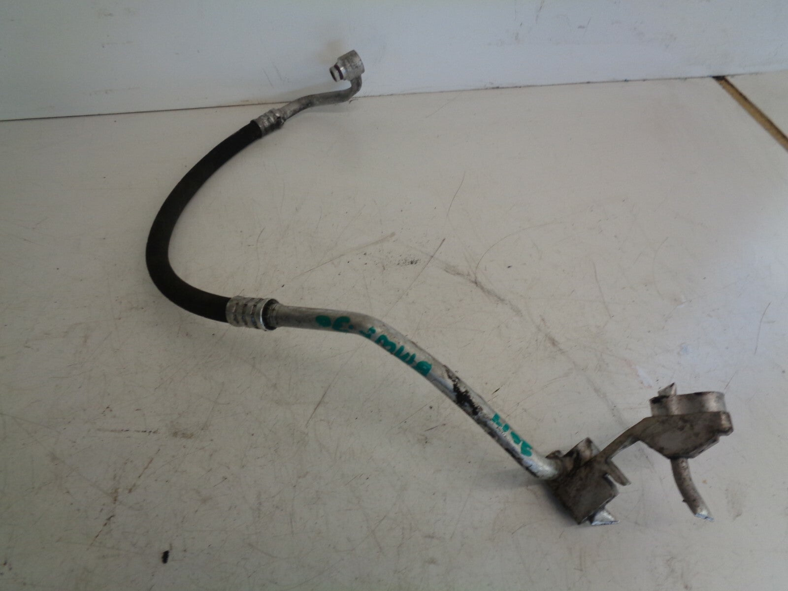 BMW 3 SERIES F30 2017 1.6 D AIR CON A/C HOSE PIPE FITTING 921208207