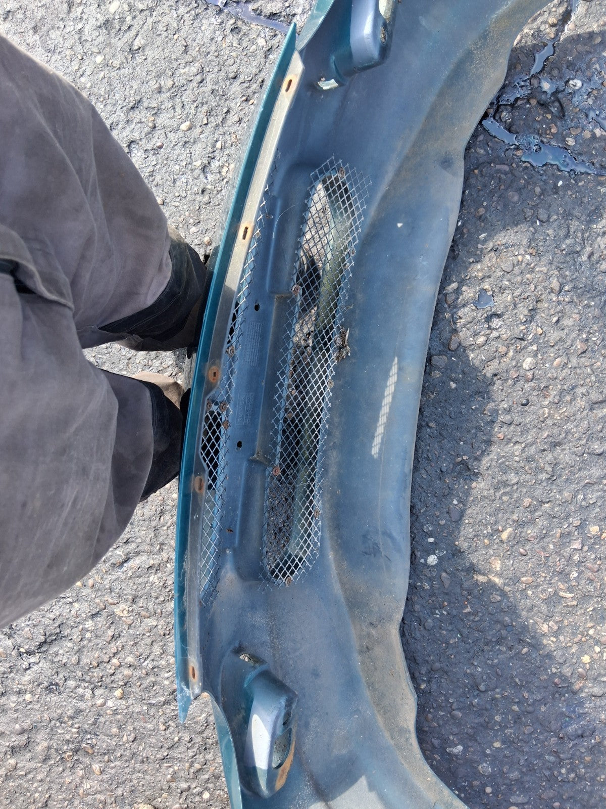 MG MGF 1996 MK1 COMPLETE FRONT BUMPER WITH GREEN BADGE GREEN