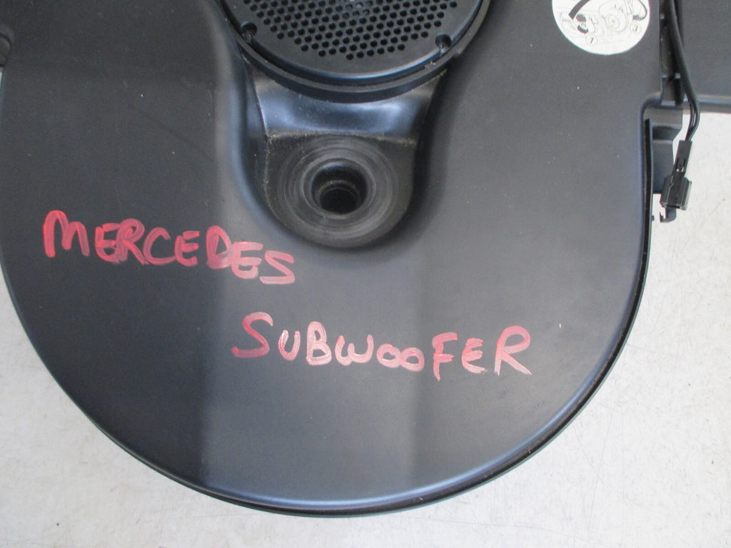 MERCEDES BENZ B CLASS W245 W169 HARMAN KARDON REAR SUBWOOFER A1698201202