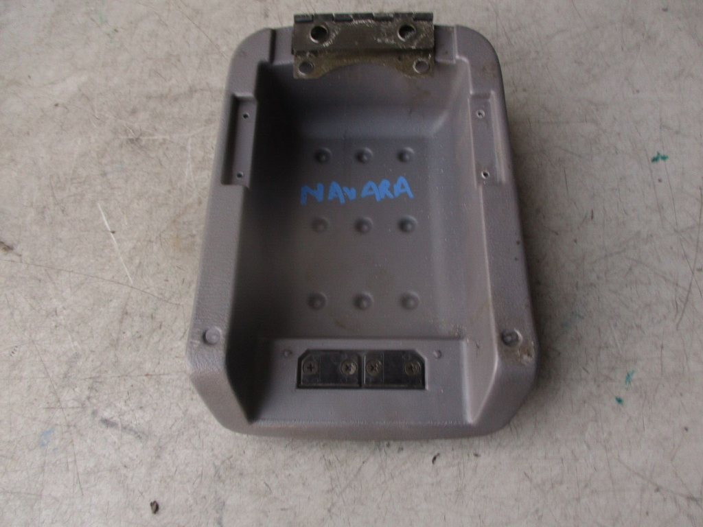 2002 NISSAN NAVARA D22 CENTRE CONSOLE ARMREST