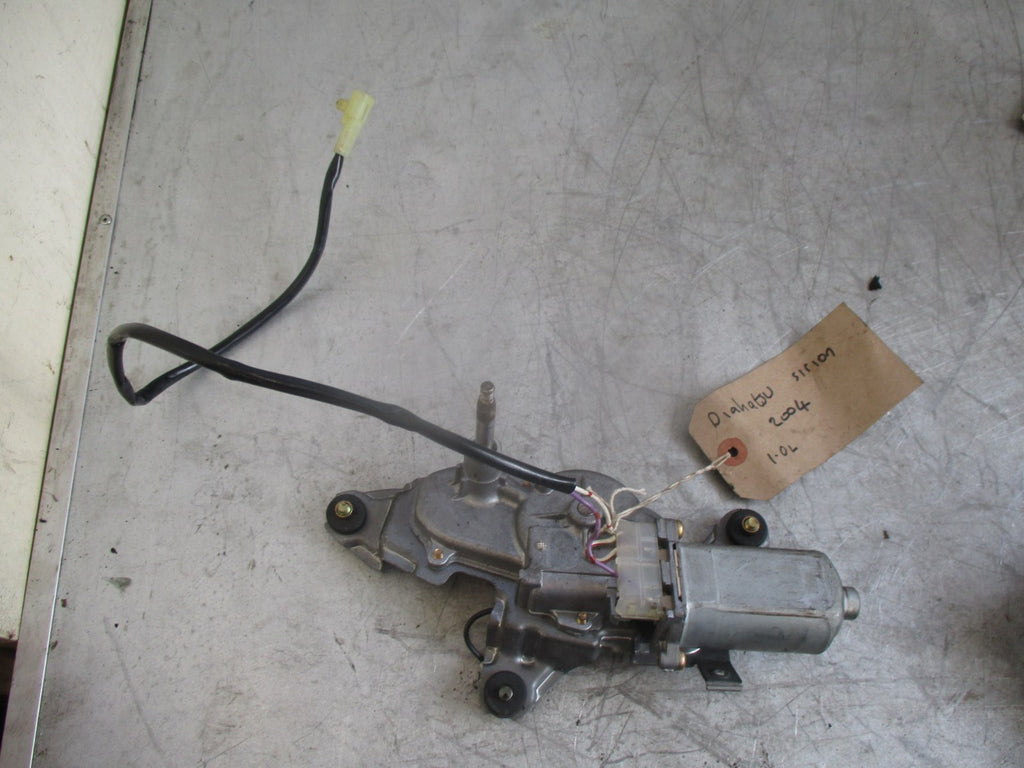 DAIHATSU SIRION M1 2004 REAR WINDSHIELD WIPER MOTOR 8513097201