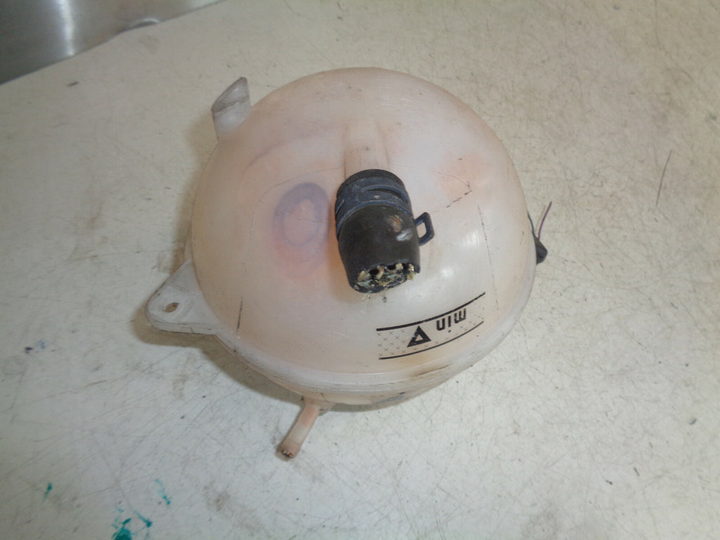 VW VOLKSWAGEN GOLF MK5 1.6 TDI ENGINE COOLANT EXPANSION TANK BOTTLE 1K0121407A