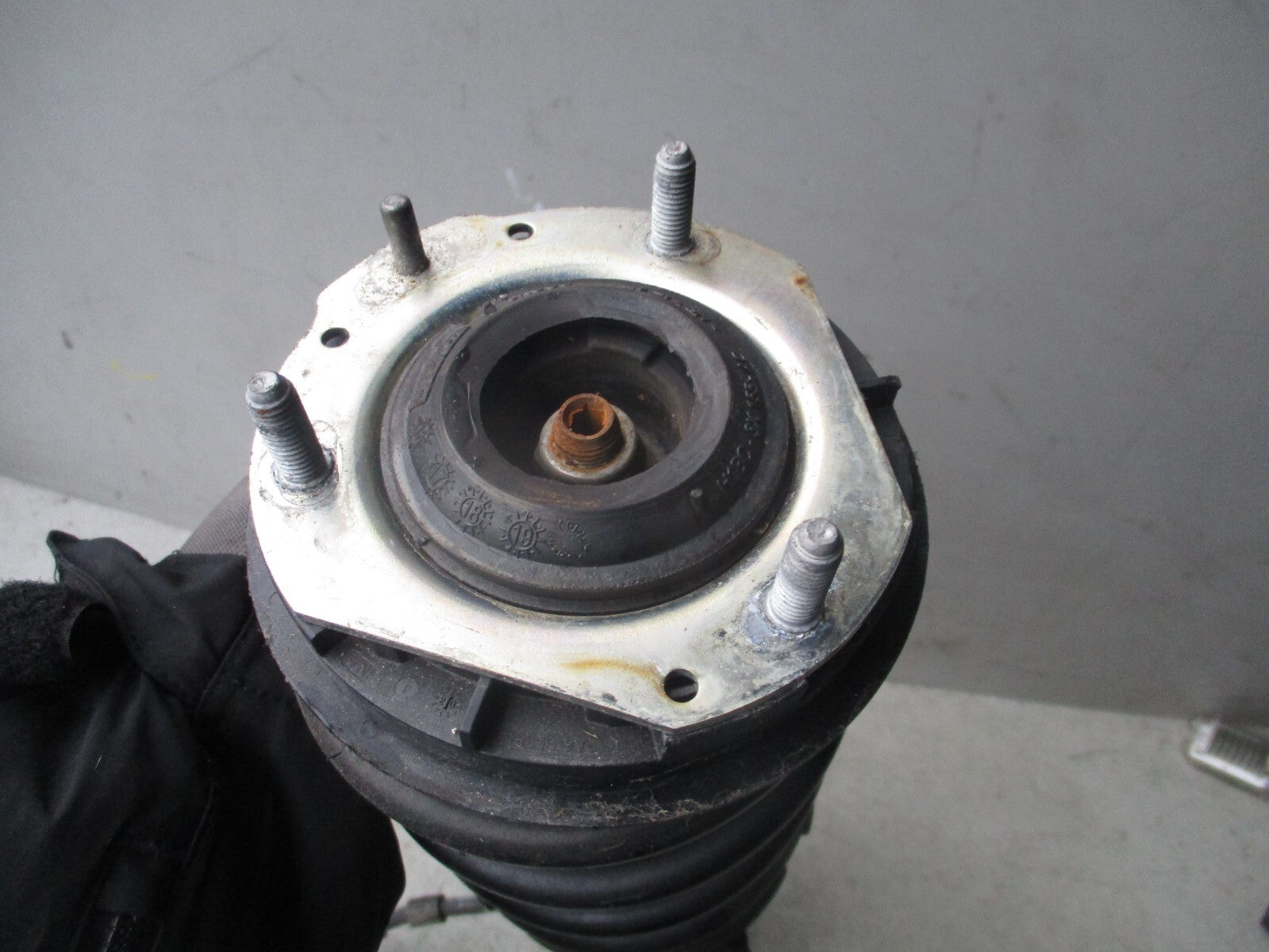 2021 FORD FIESTA MK8 1.0 PETROL OSF DRIVER SIDE FRONT SHOCK ABSORBER H1BC18045GB