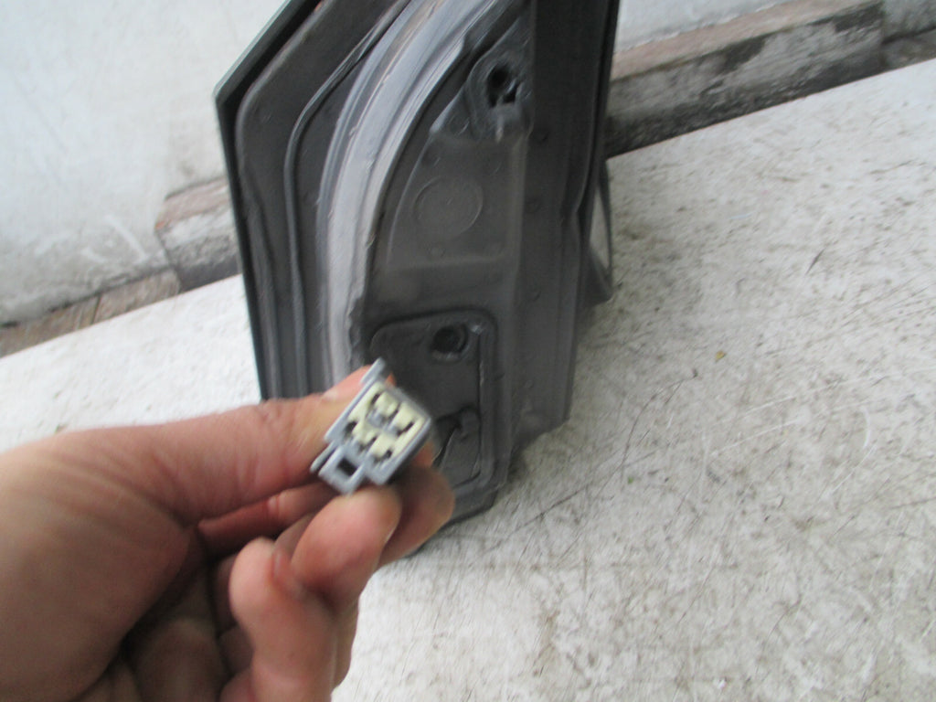FORD FOCUS MK2  2007 NS PASSENGER SIDE ELECTRIC DOOR WING MIRROR