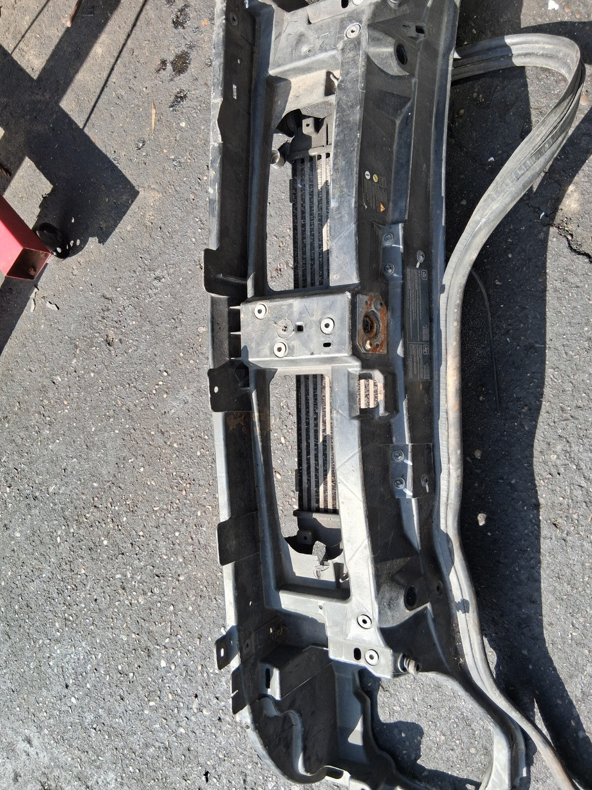 2013 VAUXHALL VIVARO 2.0 DIESEL INTERCOOLER RADIATOR FRONT SLAM PANEL 8200411160