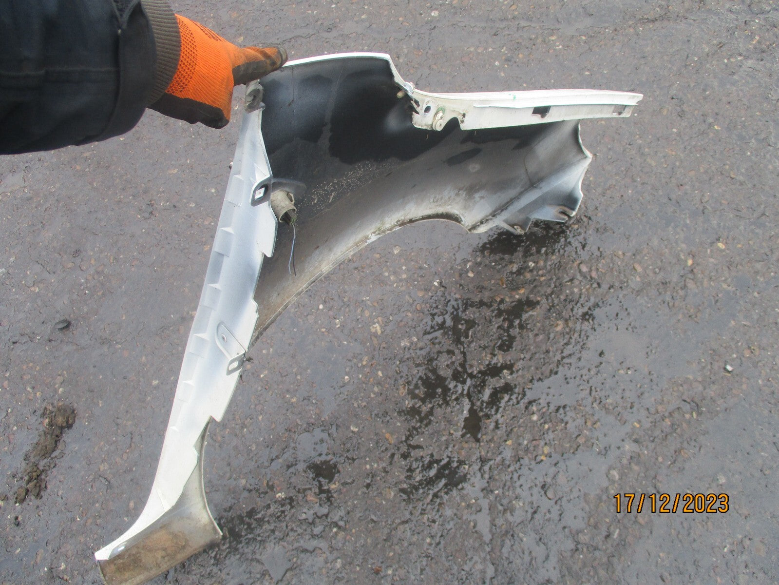 2010 RENAULT KANGOO MK2 NS PASSENGER SIDE FRONT WING PANEL WHITE
