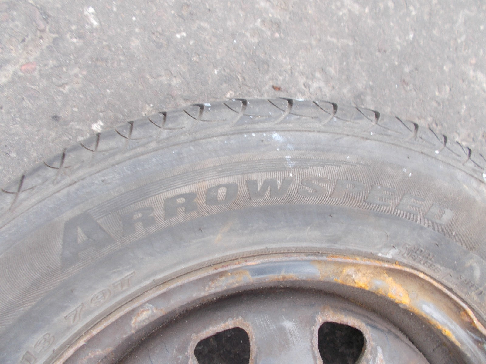 SKODA FABIA ARROWSPEED 13 INCH 4 STUD STEEL WHEEL 165/70 R13