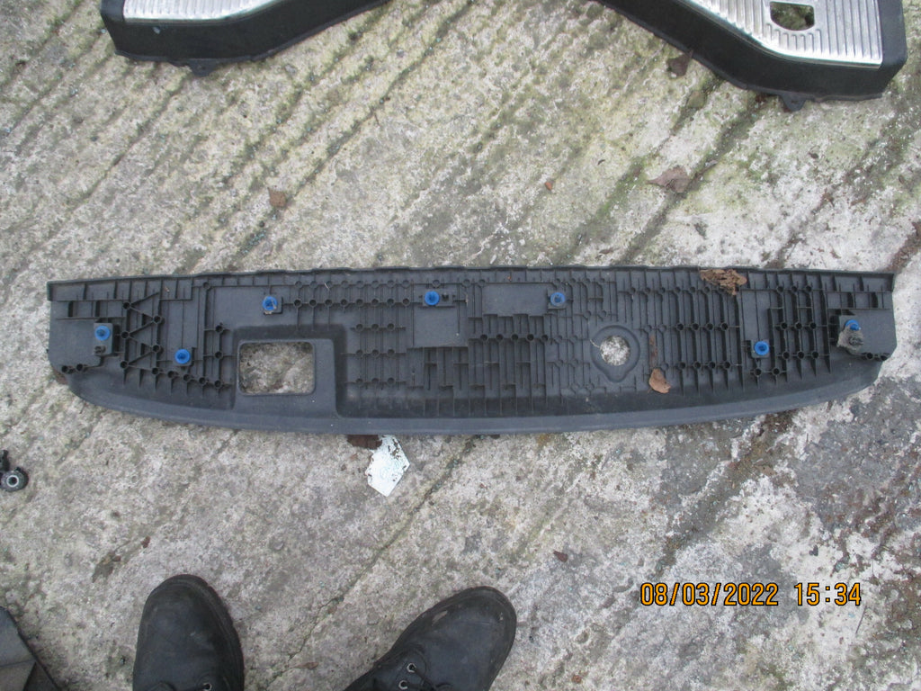 FORD TRANSIT COURIER 2014-2018 REAR DOOR INTERIOR PLASTIC PANEL ET76R40352BDW