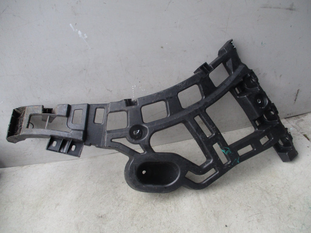 2020 CITROEN C5 AIRCROSS NS PASSENGER SIDE REAR BUMPER BRACKET HOLDER 9817643080