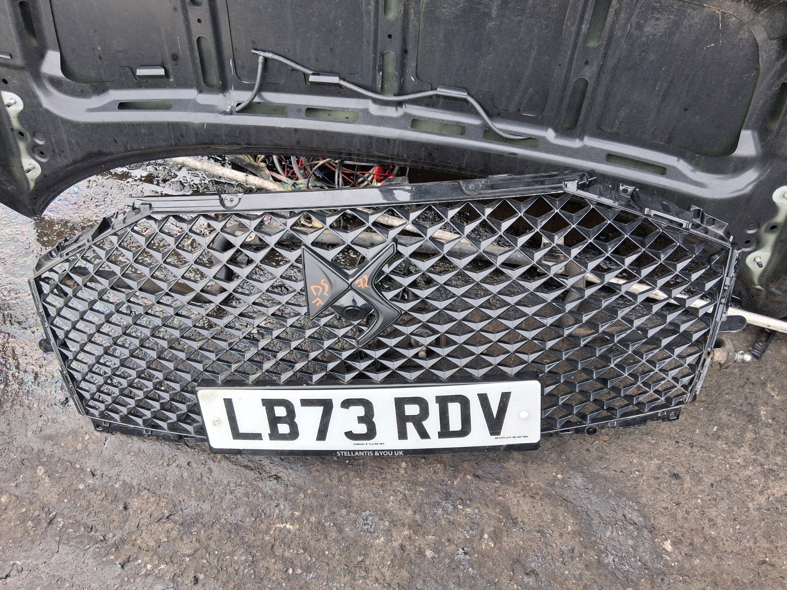 2024 DS AUTOMOBILES DS 7 FRONT BUMPER RADIATOR GRILL GRILLE 98419790