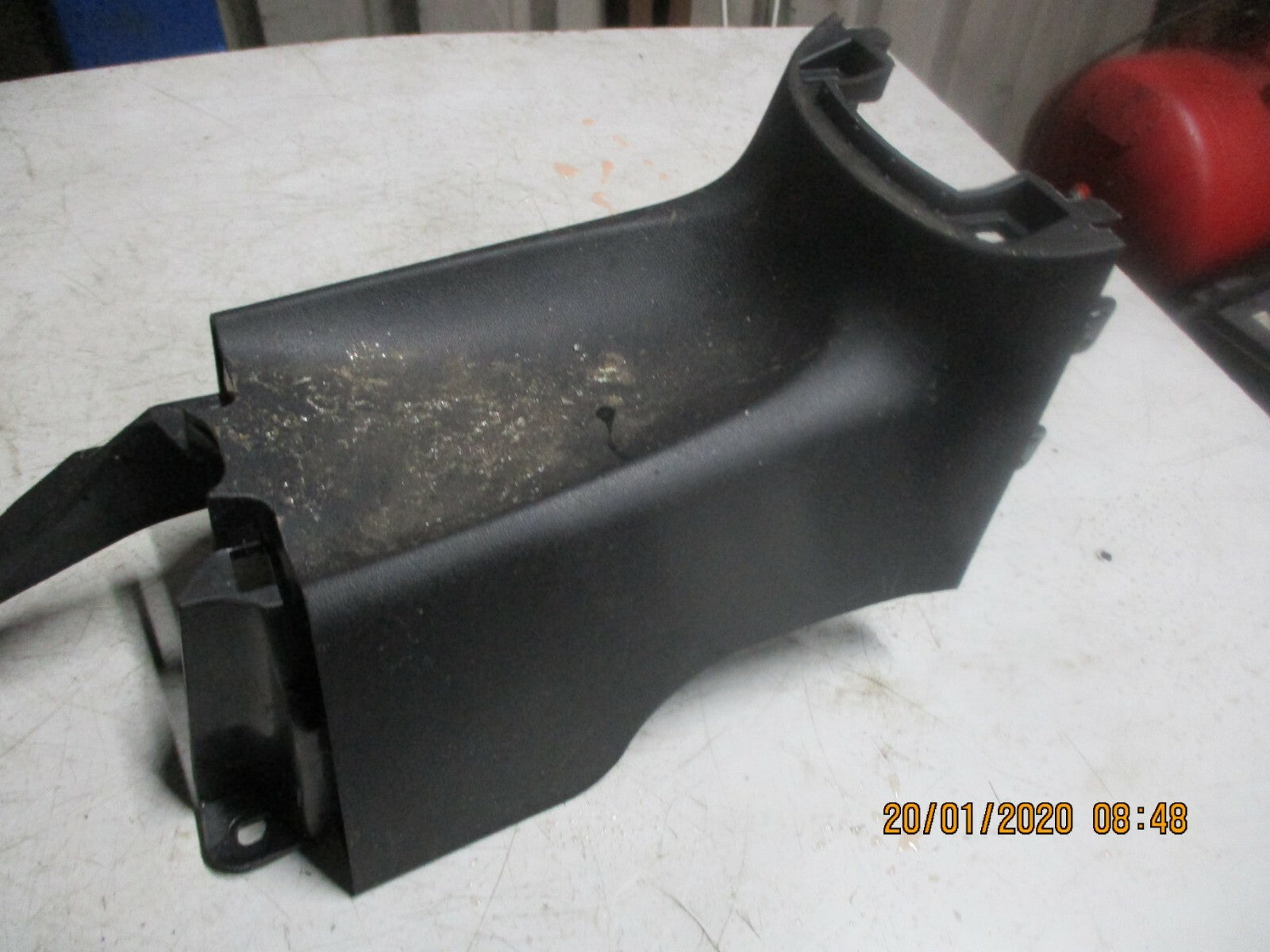 TOYOTA AYGO 2019 CENTRE CONSOLE PLASTIC HAND BRAKE TRIM SURROUND 58910-0H010