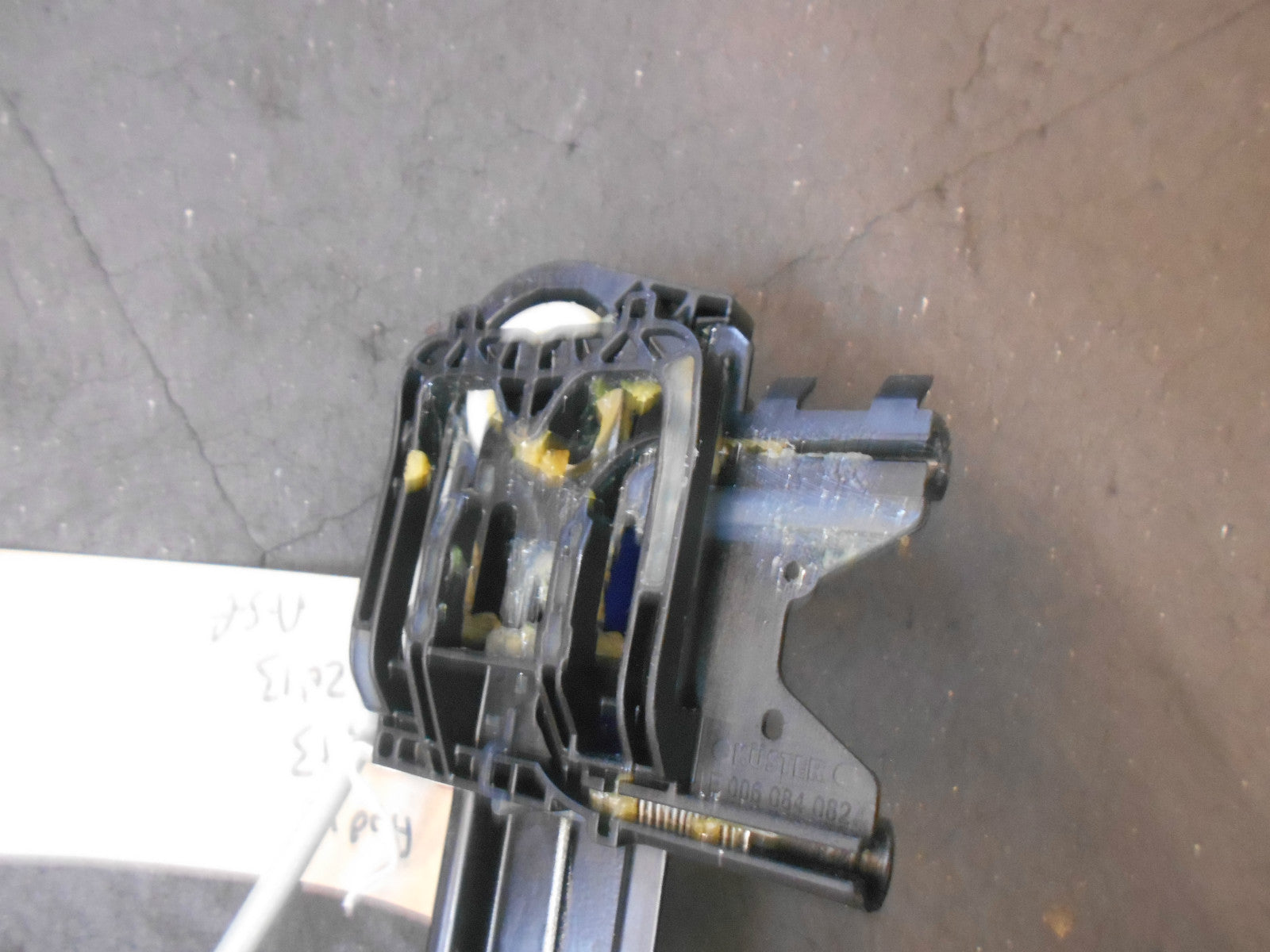AUDI A3 8V 2013 NSF PASSENGER FRONT WINDOW MOTOR REGULATOR 8V4837461 5Q959802B