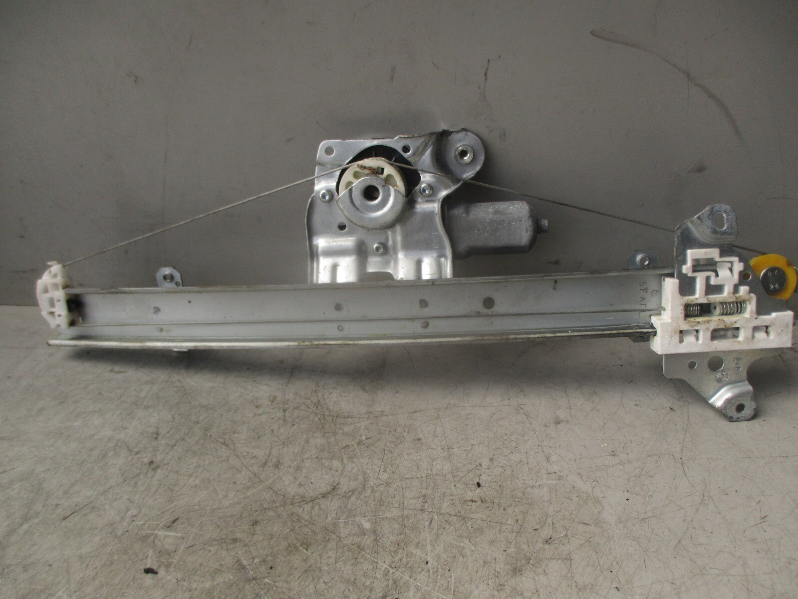 2019 NISSAN MICRA K14 NSF PASSENGER SIDE FRONT LEFT WINDOW MOTOR & REGULATOR